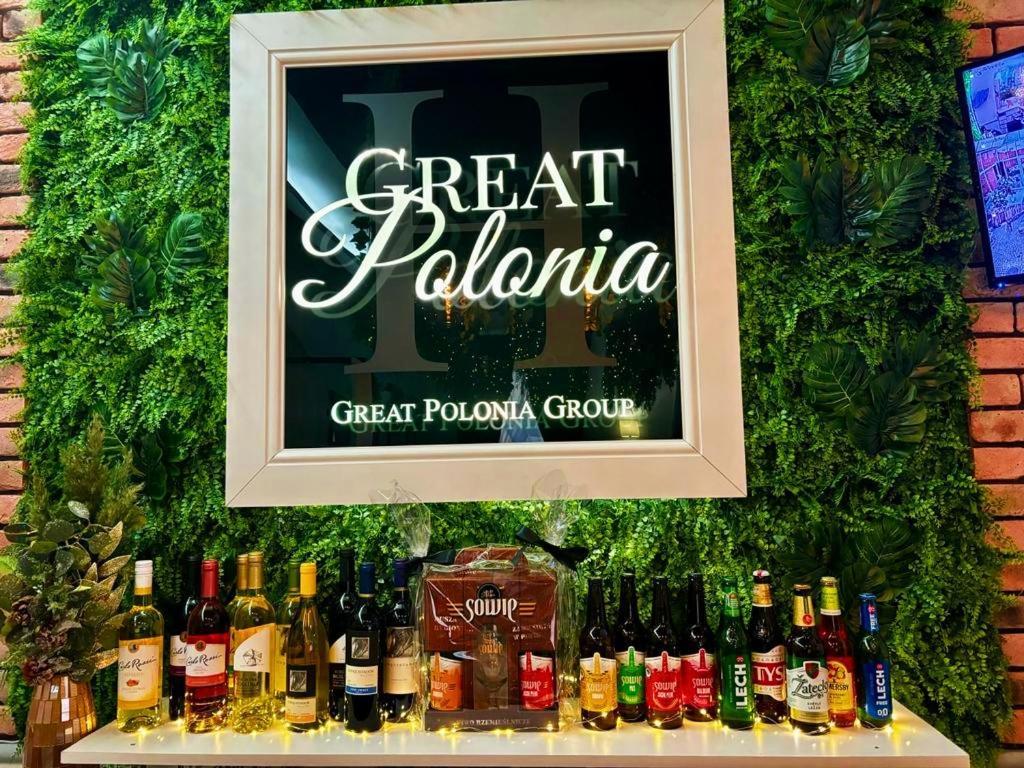 Great Polonia Swidnica City Center Екстериор снимка